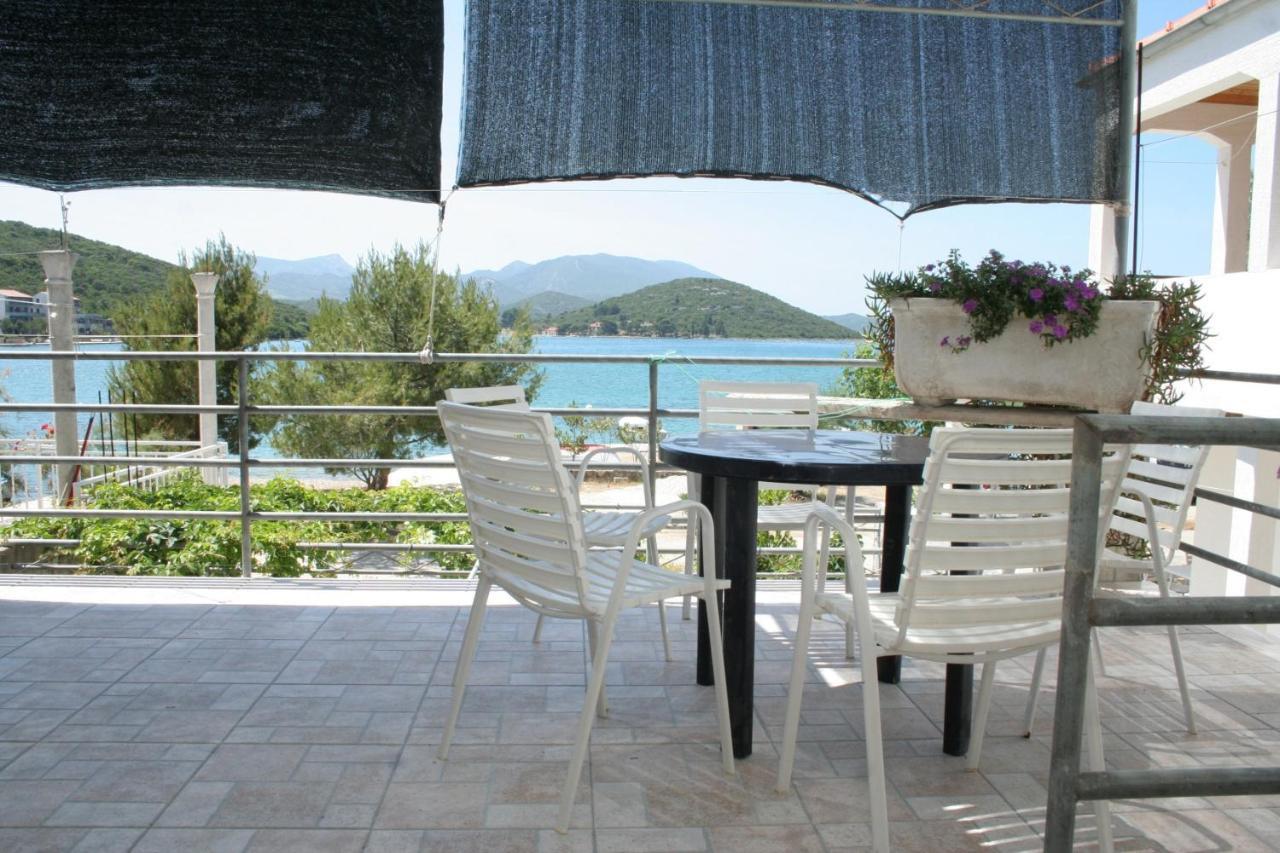 Apartments By The Sea Luka Dubrava, Peljesac - 284 Janjina Экстерьер фото